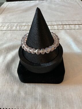 BaubBar Blush Faceted Glass Silver Tone Stretch Bracelet